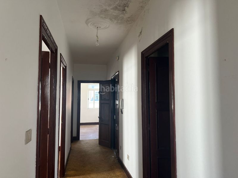 Foto 5a00838e-ca7c-488c-97f7-b77f6b985e49. Edificio en Pontes de García Rodríguez (As)