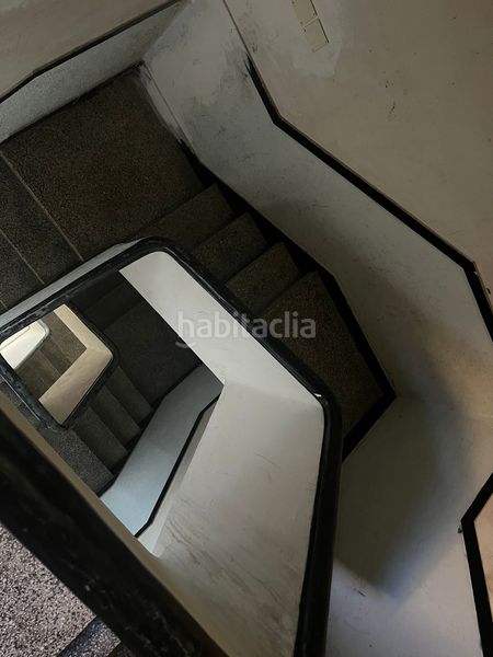 Foto ee69d0a0-2682-488d-8512-ca56206644a7. Edificio en Pontes de García Rodríguez (As)