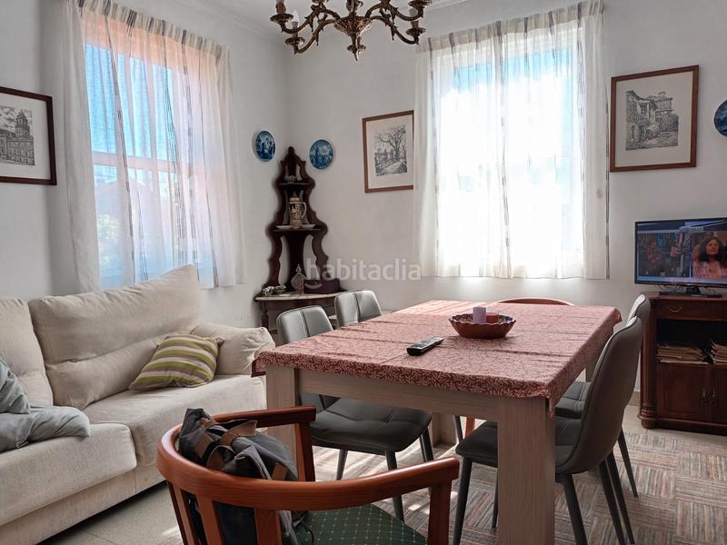 Foto 0fdda09c-7759-455c-89d9-9fa2ca680d01. Casa amb calefacció a A Malata - Catabois - Ciudad Jardín Ferrol
