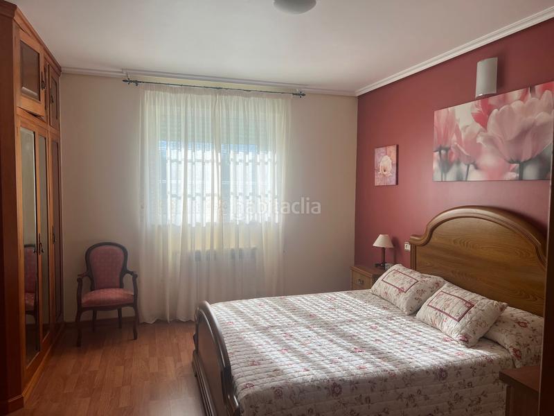 Foto 5bbb187b-3a40-479b-9ee8-9b6a26dcaa69. Chalet mit heizung parking in Valdoviño