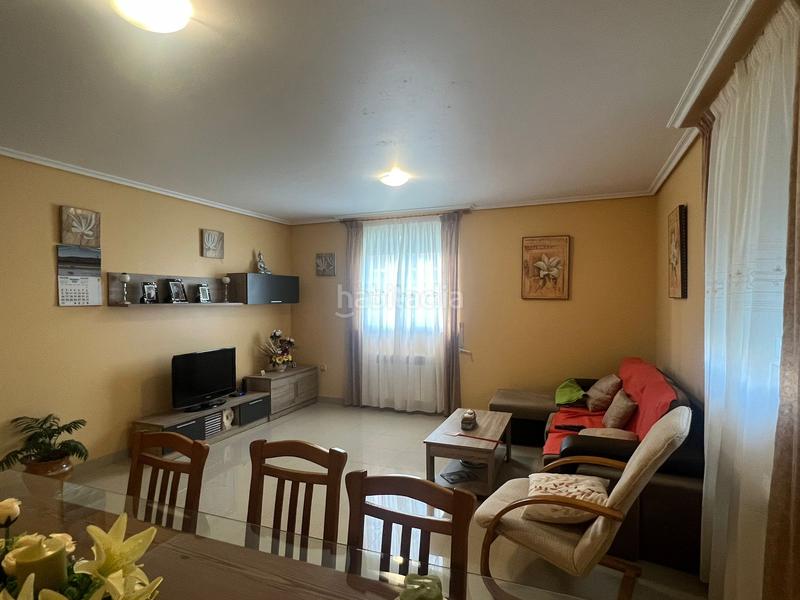 Foto 9c18ee42-f567-415b-a312-c96c4e89a03b. Chalet mit heizung parking in Valdoviño