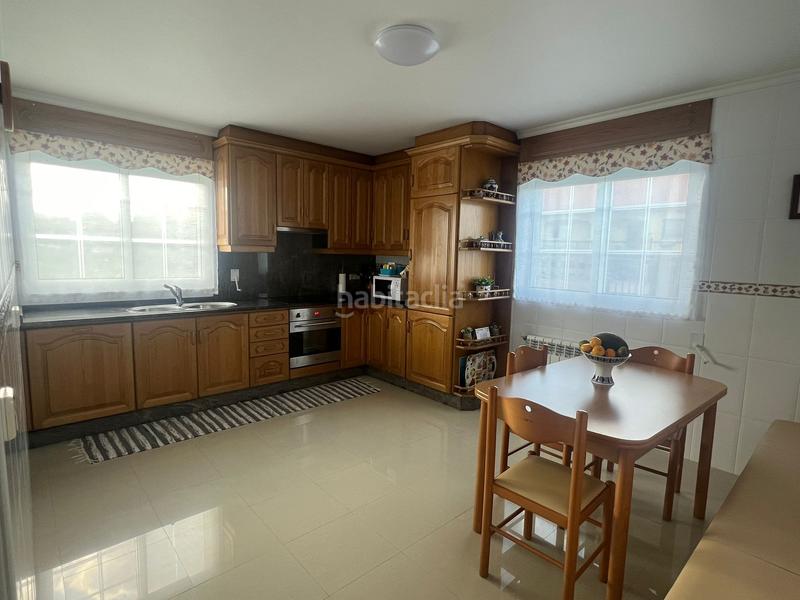 Foto a14a89b3-a4b0-4004-ba63-e7e2864a1717. Chalet mit heizung parking in Valdoviño