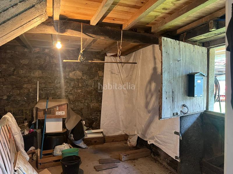 Foto ec47dcf6-3acb-4ebe-bf3f-6856014b25d7. Casa se vende casa de piedra para restaurar con finca en somozas en Somozas (As)