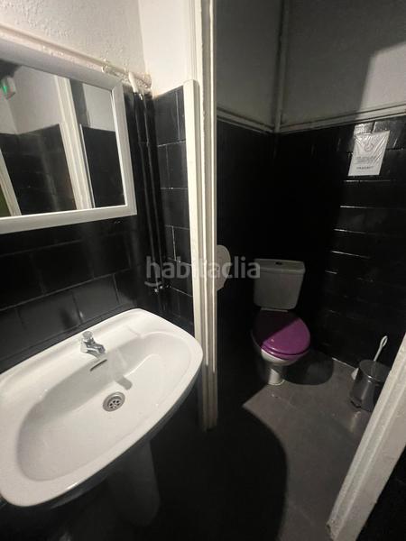 Foto 3ec180bb-643d-4c2c-8456-9c1d1460252f. Local comercial a Centro Ferrol