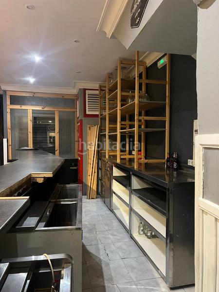 Foto 742d2649-1050-4197-8ca9-edd016be7250. Local comercial a Centro Ferrol