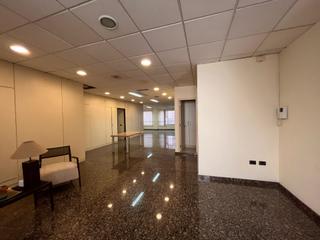 Lloguer Oficina a Duggi - Rambla - Los Hoteles. Oficina en edif sanabria, en el centro de santa cruz de tenerife