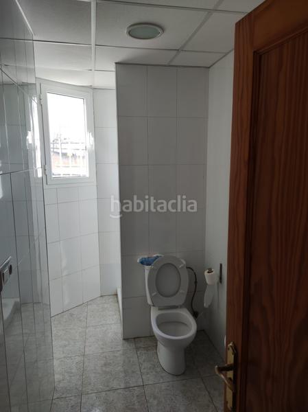 Foto 163f1d7d-ea76-46e2-b98a-c4e67bc921dc. Local comercial en Tamaraceite Palmas de Gran Canaria (Las)