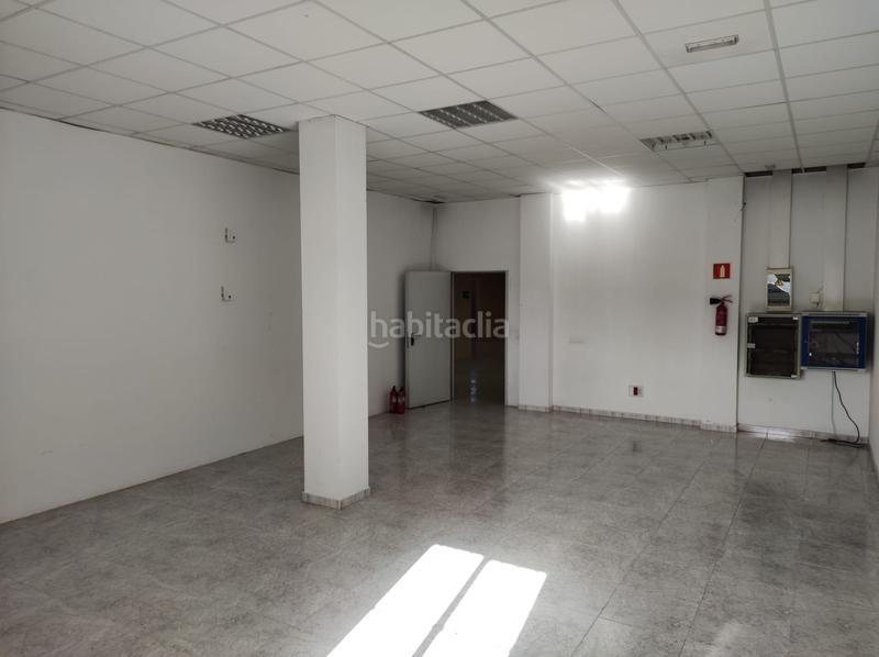 Foto 2d25f03a-7ef9-4091-b0fa-634ce1751f93. Local comercial en Tamaraceite Palmas de Gran Canaria (Las)