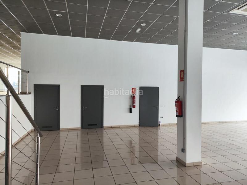 Foto 2bb107eb-e784-41d9-997d-3a099e9b3499. Locale commerciale in San Fernando San Bartolomé de Tirajana