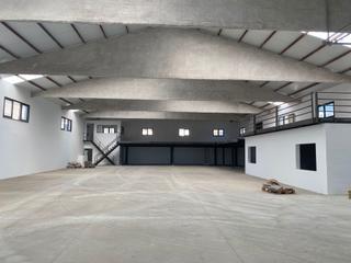 Location Bâtiment à usage industriel à Marzagán - Los Hoyos - La Montañeta
