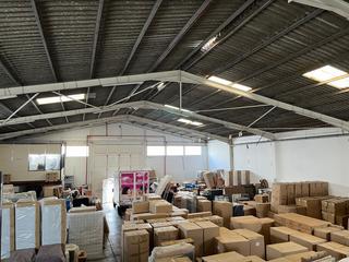 Nau industrial a Isleta