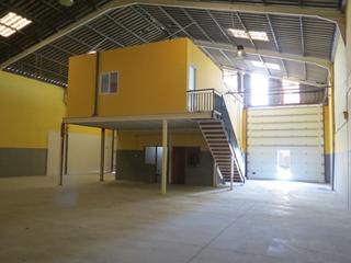 Industrial building in Siete Palmas