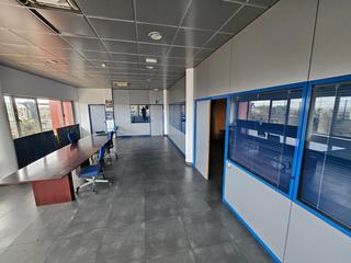 Lloguer Oficina a Callejón del Castillo - El Calero - Las Huesas. Oficinas mas campa asfaltada y amurallada