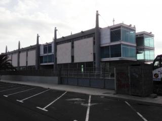 Nau industrial a Añaza. Comercialindustrial