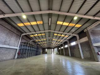 Bâtiment à usage industriel à El Chorrillo - San Isidro - Llano Blanco. Nave industrial en venta  excelente estado y ubicación estratégi