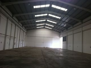 Industrial building in Cruce de Arinaga