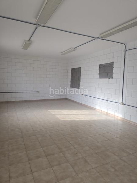 Foto 21147650-6784-442c-a6ef-b67aff622658. Miete fabrikhalle in Arafo