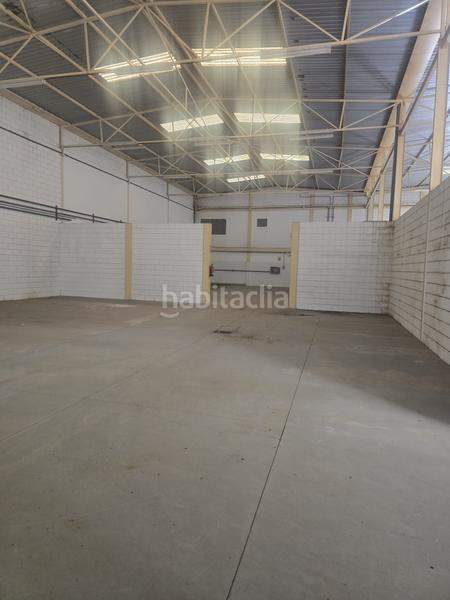 Foto 5a4cf610-0206-4088-8c2a-01b00cbe246b. Miete fabrikhalle in Arafo