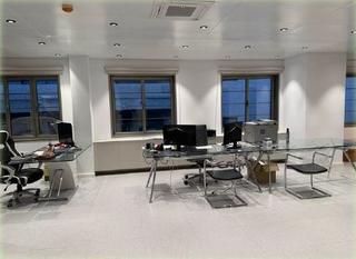 Lloguer Oficina a Centro. Oficina duplex centro de santa cruz