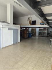 Rent Industrial building in Los Gladiolos. Navelocal