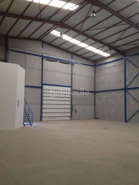 Foto 9a604f15-2699-475b-9939-743b51663506. Nau industrial a Cruce de Arinaga Agüimes