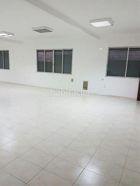 Foto a8b76059-91b0-46b3-8d8b-672d0a289d39. Nave industrial nave 1 linea autopista en Arafo