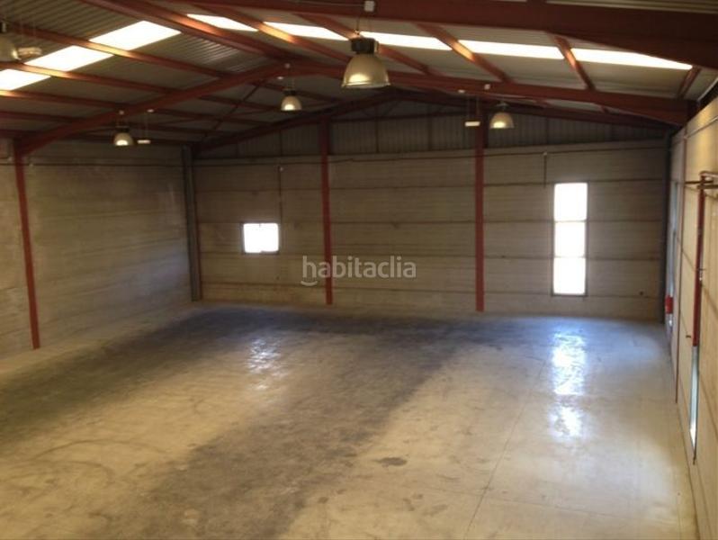 Foto 2854941e-e102-4753-b850-dd2f667cf52c. Bâtiment à usage industriel dans Arafo