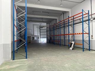 Nau industrial a Isleta