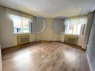 Appartement à Salesas