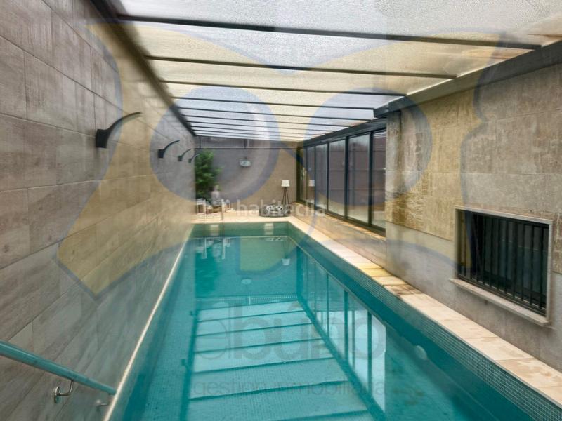 Foto 0a1a90e6-9372-44fc-82e0-3e21889d955d. Chalet avec cheminée chauffage parking piscine dans Carbajosa de la Sagrada