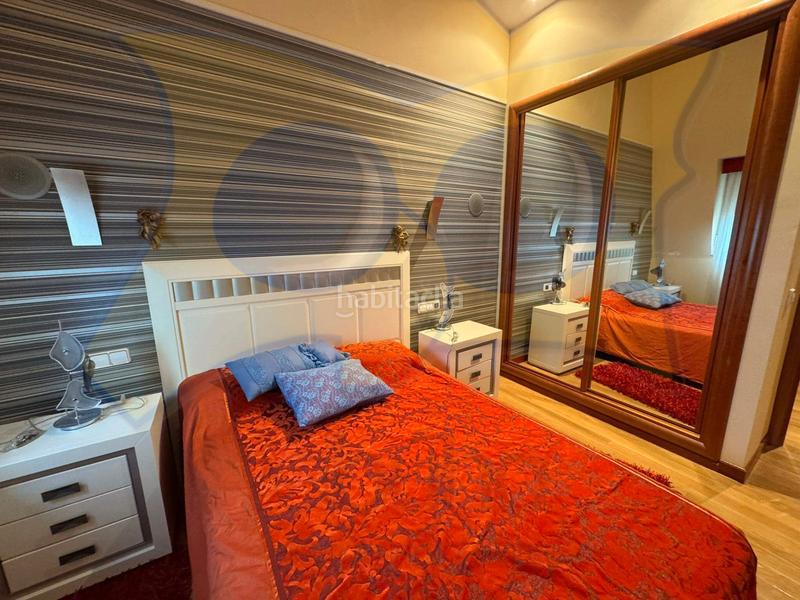 Foto 2445ee56-e923-498f-b99d-4e0d4cbfd9ba. Chalet avec cheminée chauffage parking piscine dans Carbajosa de la Sagrada