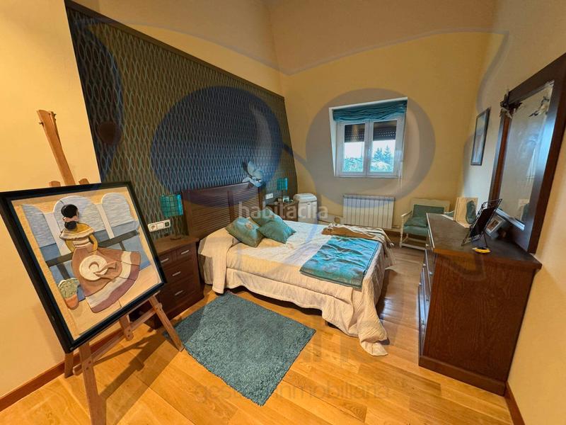 Foto 82756ab6-e219-4013-ade7-537e54c7e970. Chalet avec cheminée chauffage parking piscine dans Carbajosa de la Sagrada