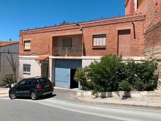 Casa a Siete Iglesias de Trabancos. Siete iglesias de trabancos (valladolid). gran casa de 2 plantas