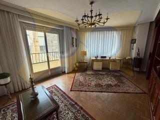 Etagenwohnung in Labradores. Piso en venta en pleno centro de salamanca – ¡para reformar a tu