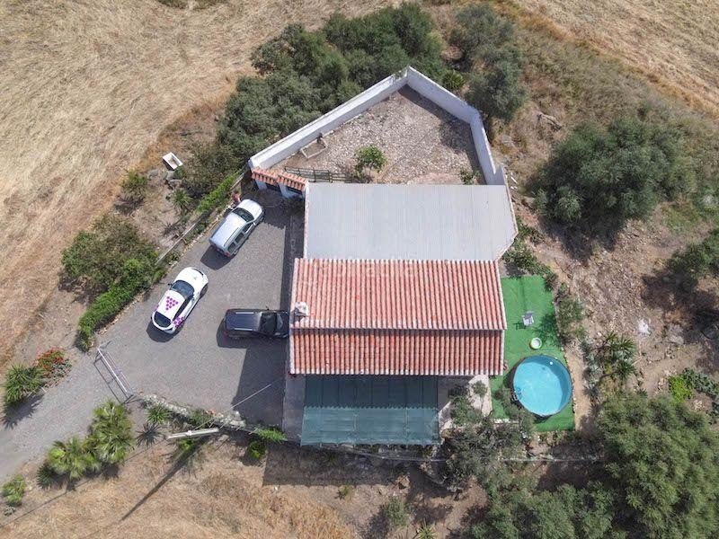 Foto a51c9e01-6b6c-4ba2-b848-d49e427cb825. Maison dans n/a dans Casarabonela