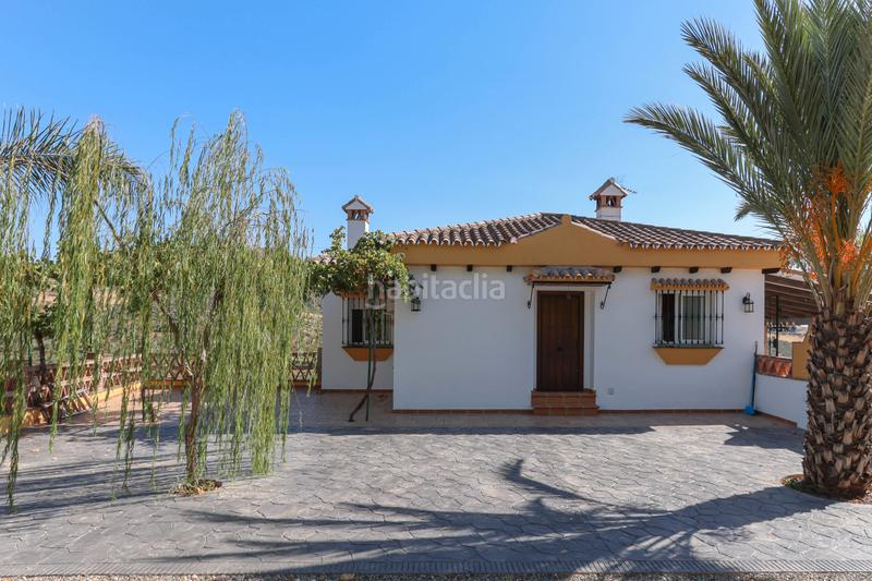 Foto 63863606-68a4-4000-8e01-02fd1f4ef84b. Masia amb aparcament piscina a Guaro