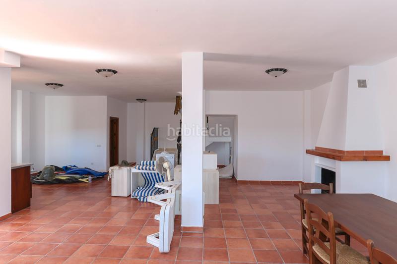 Foto acd49ae1-6471-45e9-9d93-4a95e2290fd9. Masia amb aparcament piscina a Guaro