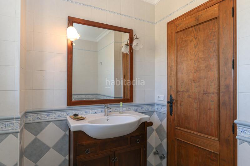 Foto eb63f0f2-2b25-463f-9523-e96816f77049. Masia amb aparcament piscina a Guaro