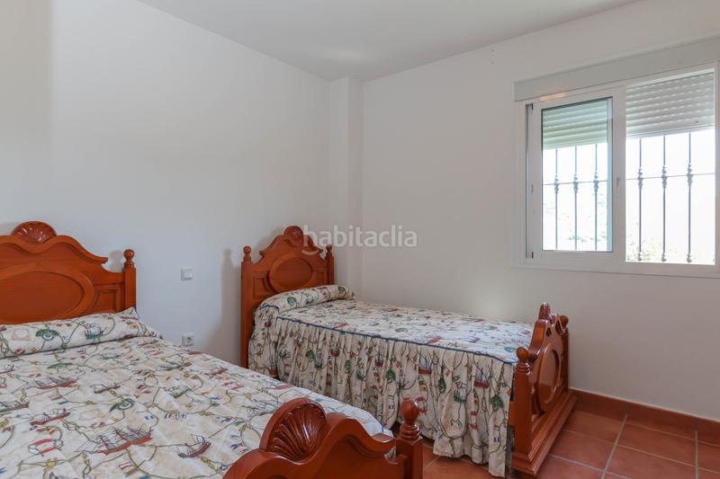Foto f91d30f5-1299-4b27-a946-b0ce1ddd288e. Masia amb aparcament piscina a Guaro
