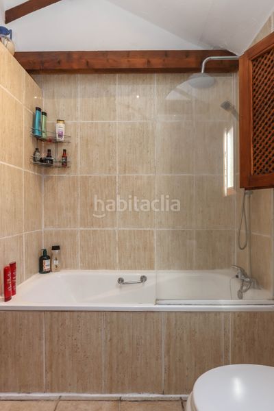 Foto b6cbaa25-2691-4772-8e0c-6b358976fcde. Xalet amb xemeneia piscina a Monda