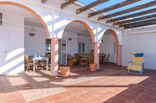 Casa a Tolox. Alojamiento turístico inversión o negocio