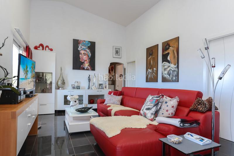 Foto b6f55b6a-2d2f-4d66-9ad1-edc370d55ebd. Casa amb xemeneia piscina a Monda