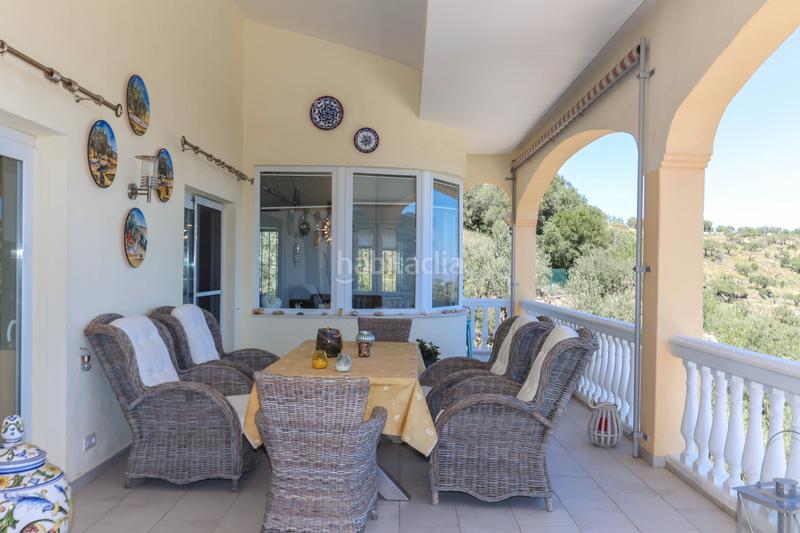 Foto bd8d3797-5ec7-4022-be6f-66417dcd4601. Casa amb xemeneia piscina a Monda