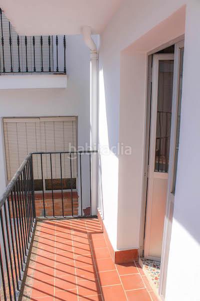 Foto 547a08bb-2eae-4304-983a-075697a27715. Casa aparellada a Tolox