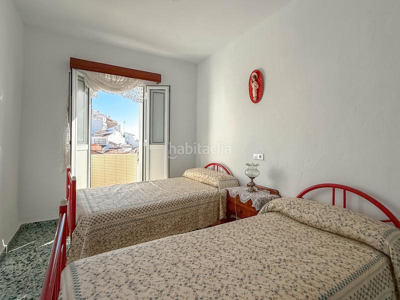 Foto cbdf25ab-d559-4c44-99e4-8c6cfb1cdca8. Casa a Yunquera