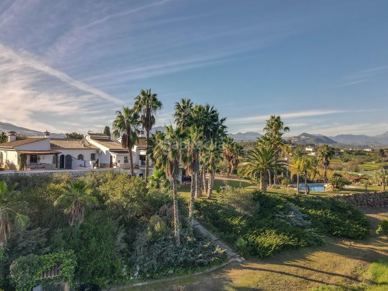 Foto 24507e07-b908-4ff3-a8a3-ea645c5f645c. Casa con camino piscina in Centro Alhaurín el Grande