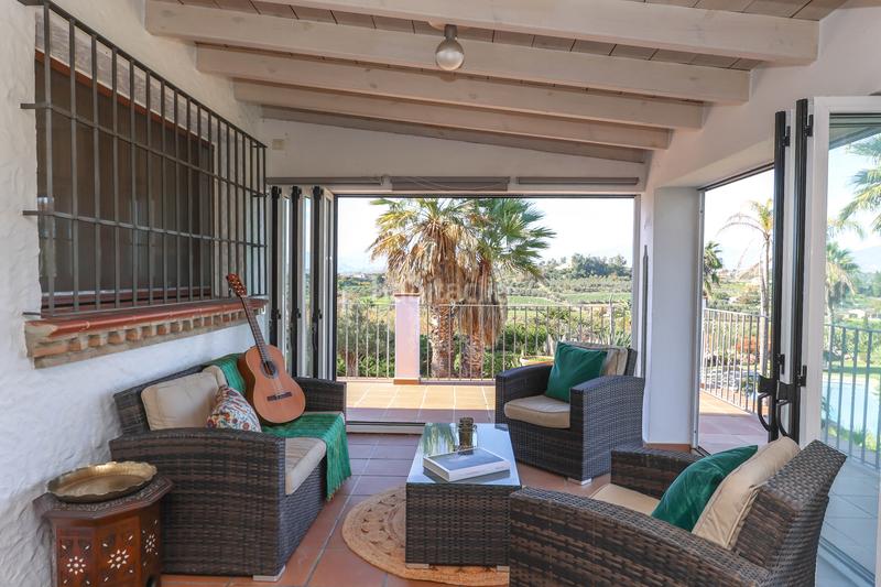 Foto 897e7e6d-1224-442b-b65f-48ced943c4f2. Casa con camino piscina in Centro Alhaurín el Grande