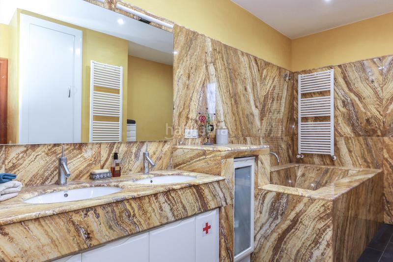 Foto cb04b91b-c4ea-415e-878a-808924b948c6. Casa con camino piscina in Centro Alhaurín el Grande