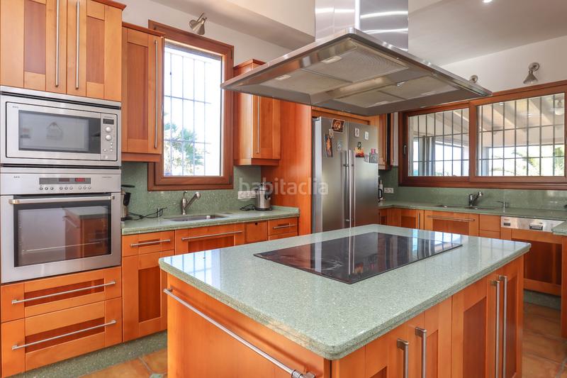 Foto eaf48e0f-010d-4bc8-a493-ca358e6ed8e7. Casa con camino piscina in Centro Alhaurín el Grande