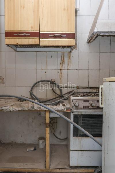 Foto 632647bc-8d8e-4bff-8e56-215b558117f2. Casa  adosada con bar/tienda en Tolox